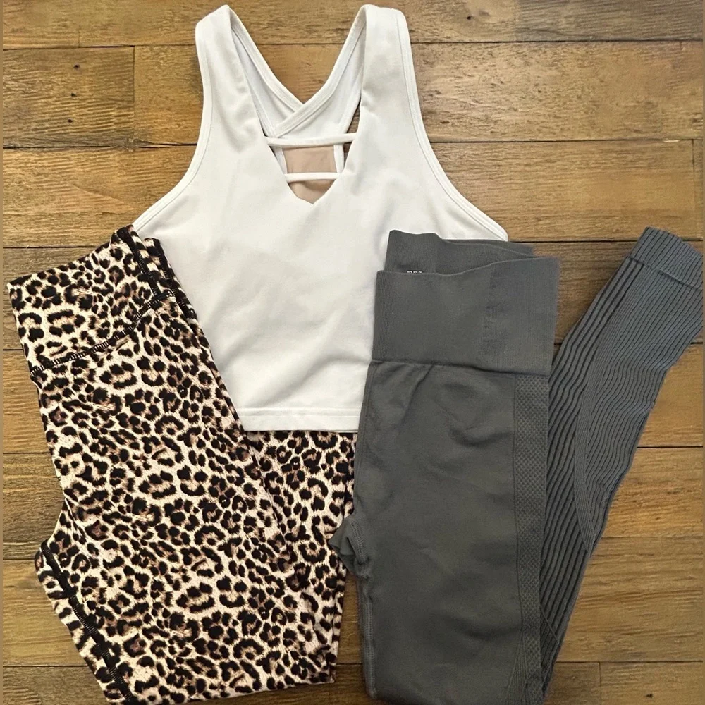 BUNDLE OF 3 ZYIA White Sports Bra Gray compression and leopard print leggings - Picture 2 of 15